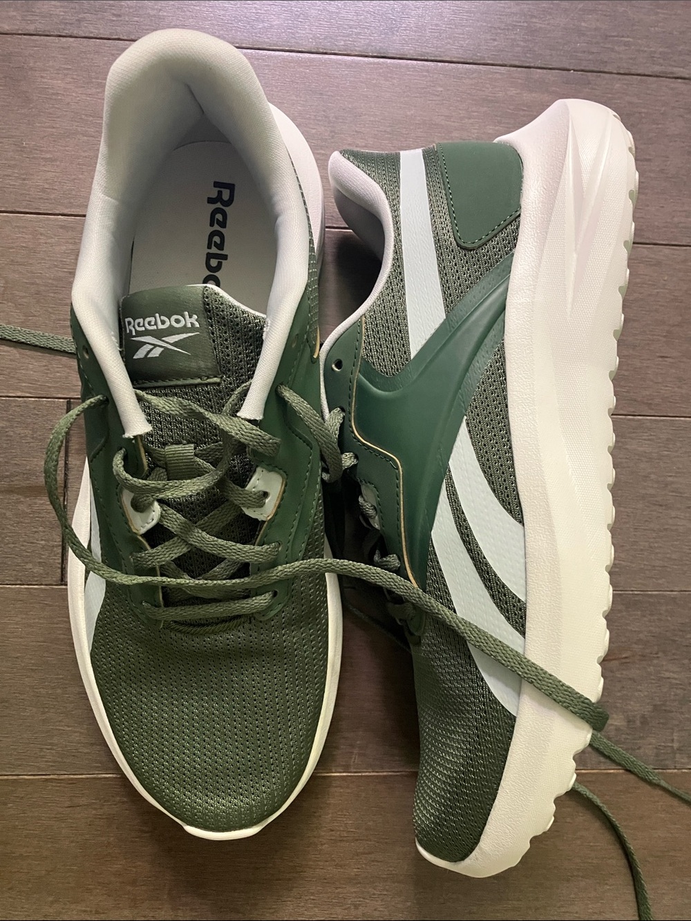 Reebok Men’s Size 9 Olive Green and White Running Shoes